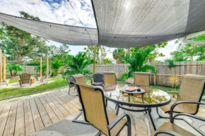 2 Blocks to Intracoastal Florida Home with Yard